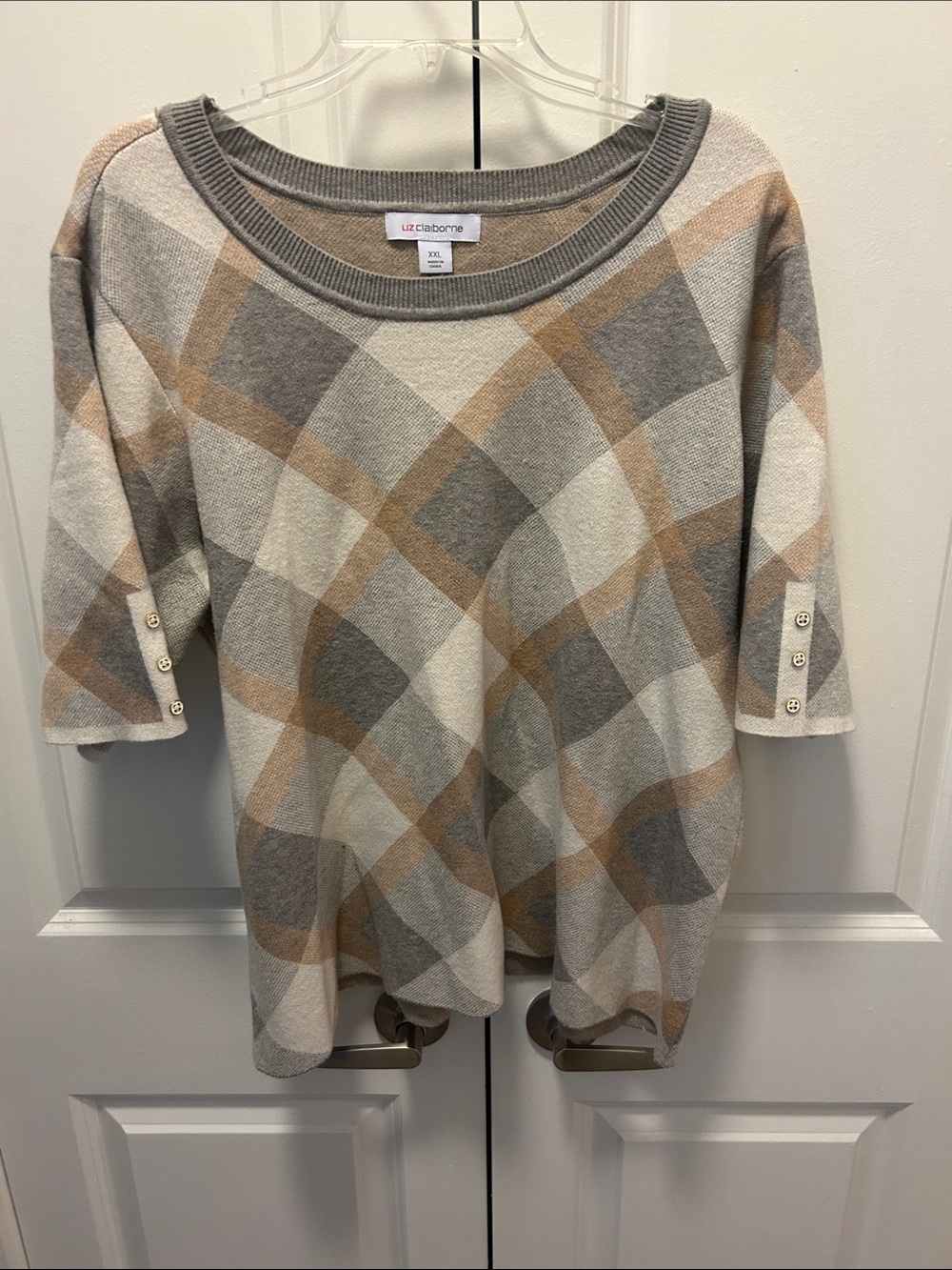 Liz Claiborne Cream, Gray & Tan Plaid Short Sleeve Sweater